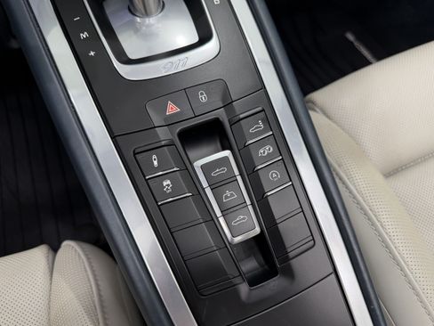 Certified 2017 Porsche 911 Carrera 4S AWD/4WD image 36