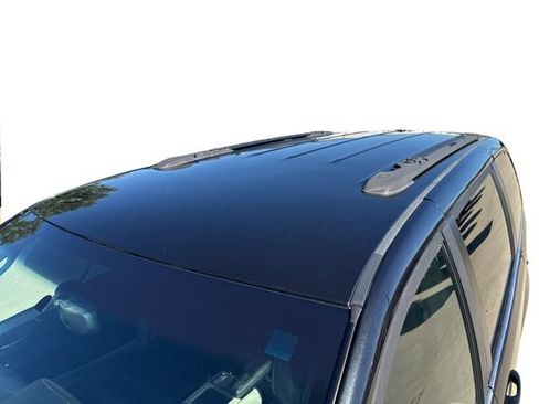 Used 2015 Chrysler Town & Country Touring FWD image 12