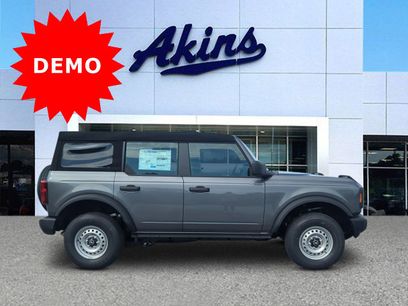 New 2025 Ford Bronco 4-Door