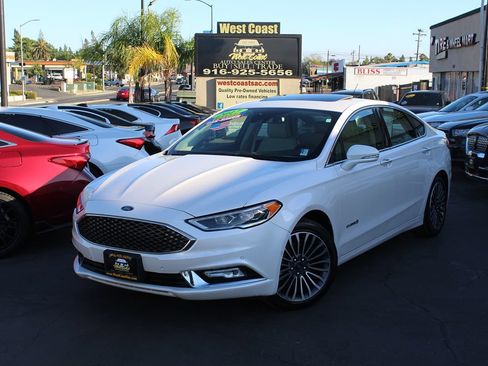 Used 2017 Ford Fusion Platinum FWD image 39