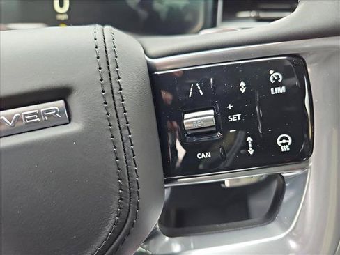 New 2025 Land Rover Range Rover SV AWD/4WD image 17