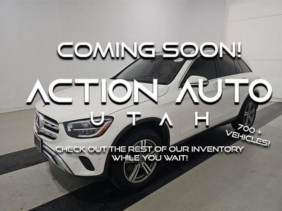 Used 2021 Mercedes-Benz GLC 300 4MATIC w/ Premium Package