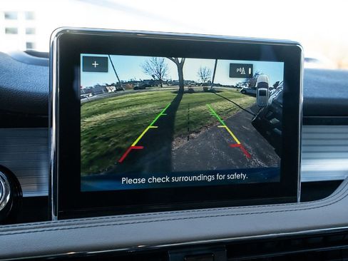 Used 2020 Lincoln Corsair AWD w/ Premium Package image 39