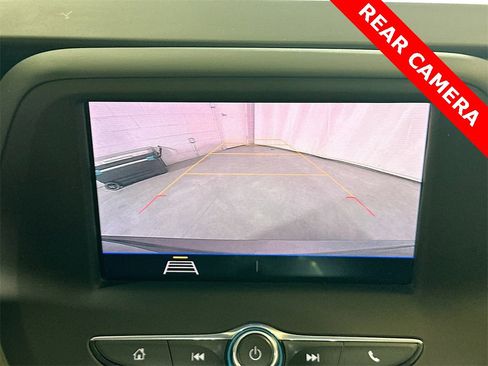 Used 2020 Chevrolet Camaro LT image 14