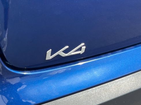 Used 2025 Kia K4 EX image 31