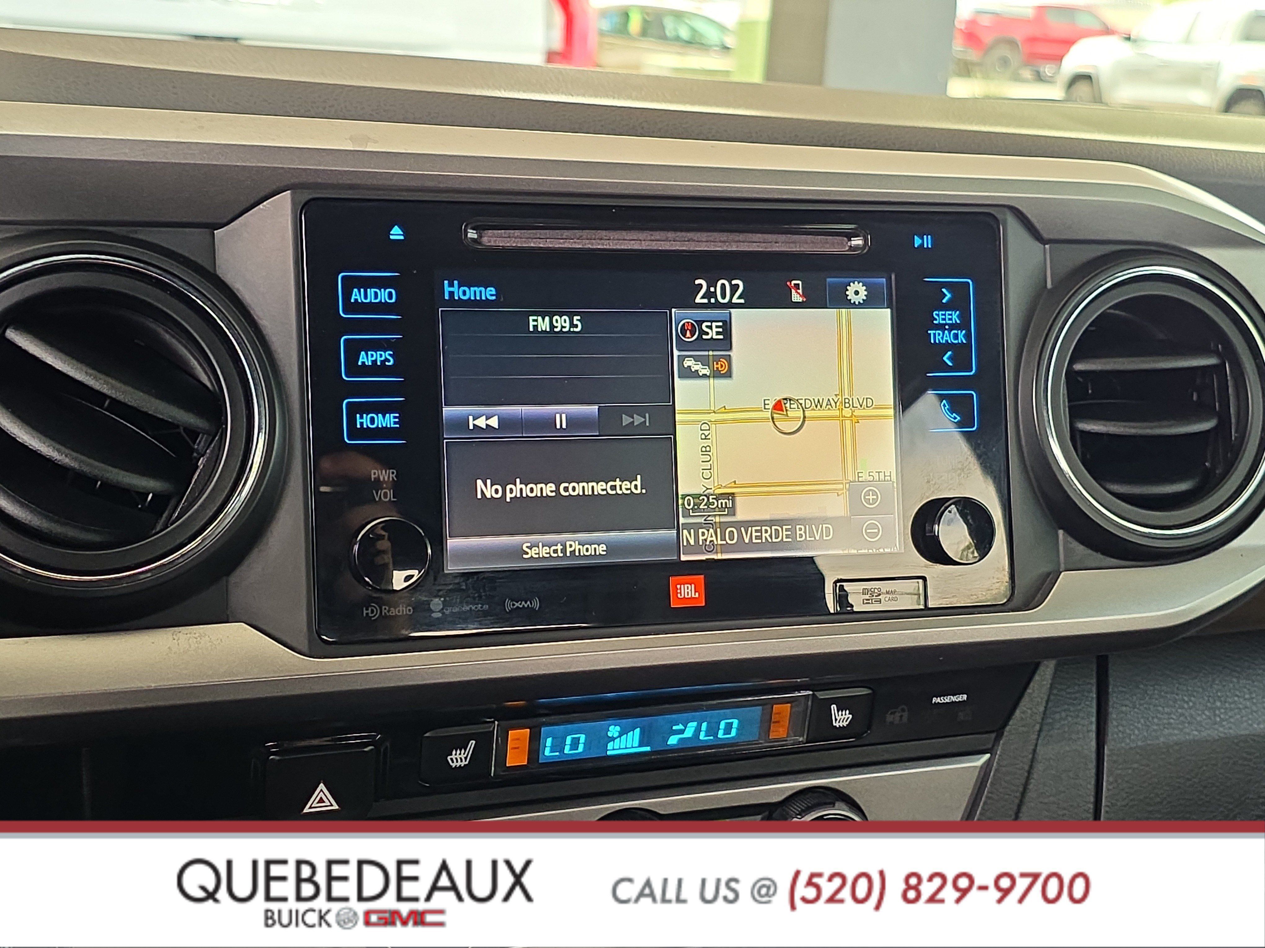 Used 2017 Toyota Tacoma Limited w/ Tow Package RWD image 18