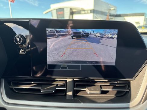 New 2026 Chevrolet Trax RS image 18