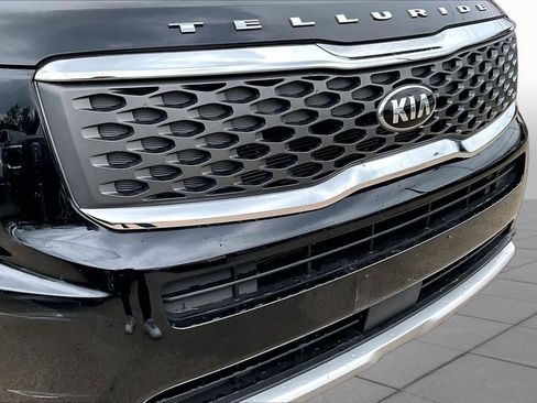 Used 2021 Kia Telluride LX FWD image 29