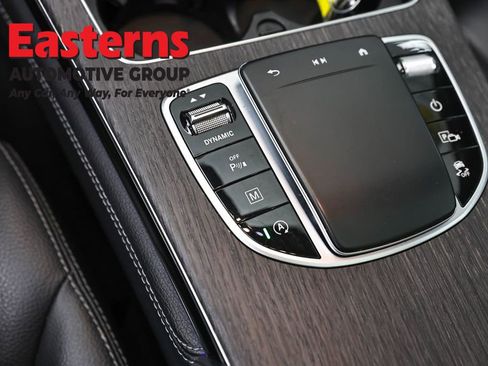 Used 2020 Mercedes-Benz GLC 300 4MATIC image 20