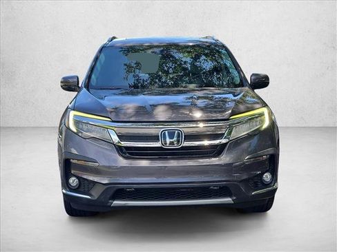 Used 2019 Honda Pilot Touring image 2