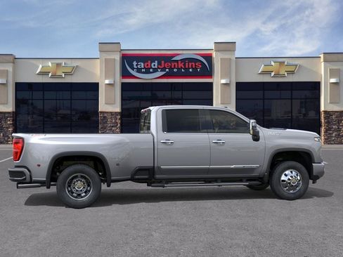 New 2026 Chevrolet Silverado 3500 High Country AWD/4WD image 5