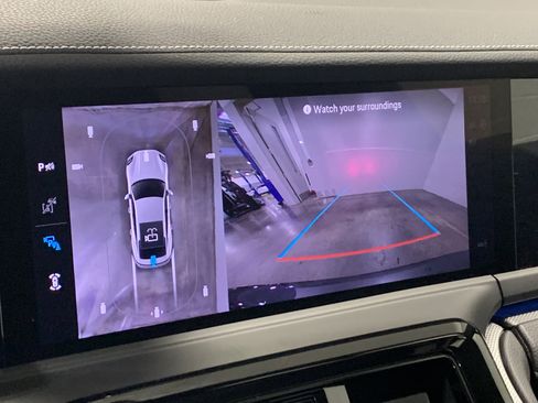 New 2026 Porsche Panamera 4 AWD/4WD image 23