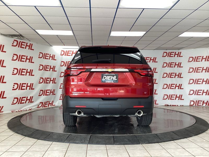Used 2023 Chevrolet Traverse LT w/ LPO, Floor Liner Package AWD/4WD image 6