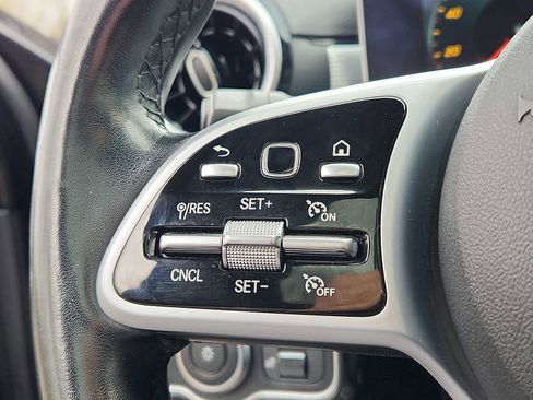 Used 2020 Mercedes-Benz A 220 4MATIC w/ Premium Package image 21