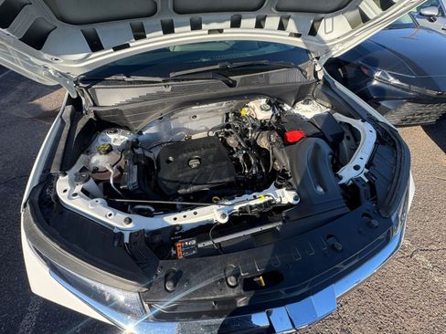 Used 2025 Chevrolet TrailBlazer LT image 30