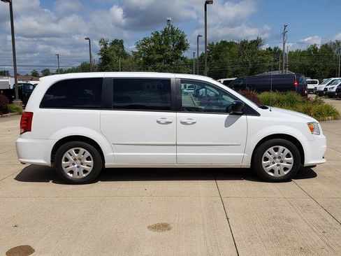 Used 2015 Dodge Grand Caravan SE w/ Quick Order Package 29E SE image 7