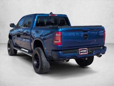 Used 2019 RAM 1500 Laramie w/ Sport Appearance Package AWD/4WD image 8