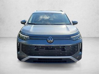 New 2026 Volkswagen Tiguan SE FWD video 2
