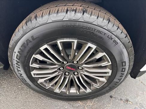 New 2026 GMC Yukon XL Elevation w/ Elevation Premium Package image 14