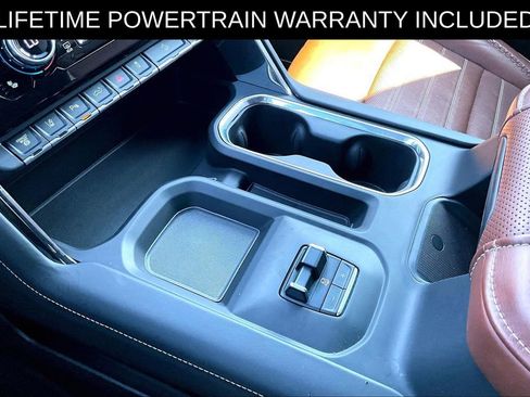 Used 2024 GMC Sierra 2500 Denali Ultimate image 18