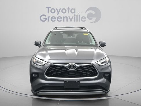 Used 2023 Toyota Highlander Platinum AWD/4WD image 21