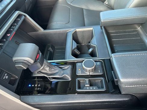 Used 2022 Toyota Tundra SR5 image 18