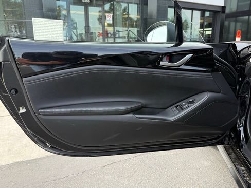 New 2026 MAZDA MX-5 Miata Club w/ Interior Package RWD image 25