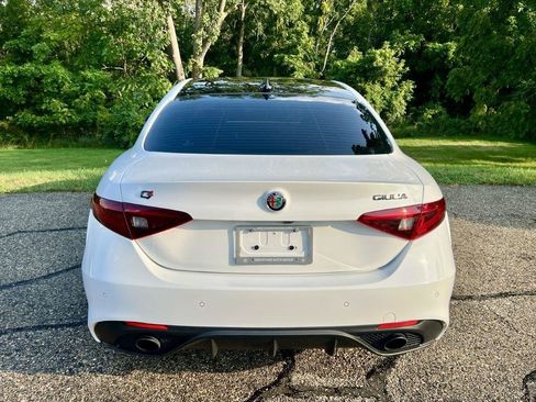 Used 2021 Alfa Romeo Giulia Ti Sport AWD/4WD image 4
