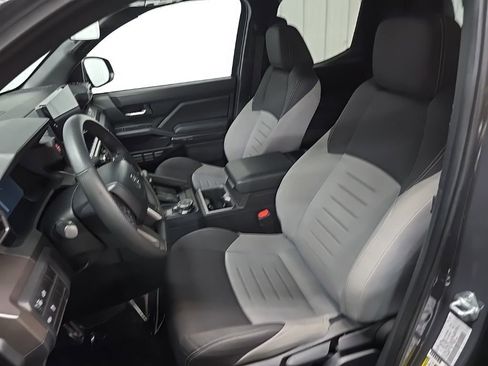 Used 2024 Toyota Tacoma TRD Sport AWD/4WD image 29
