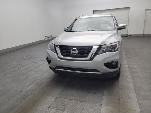 Used 2020 Nissan Pathfinder SL FWD image 15
