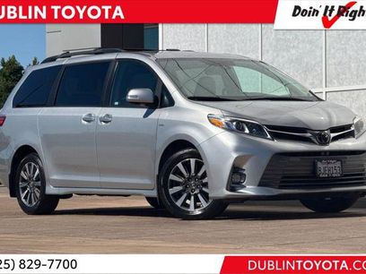 Certified 2019 Toyota Sienna Limited Premium