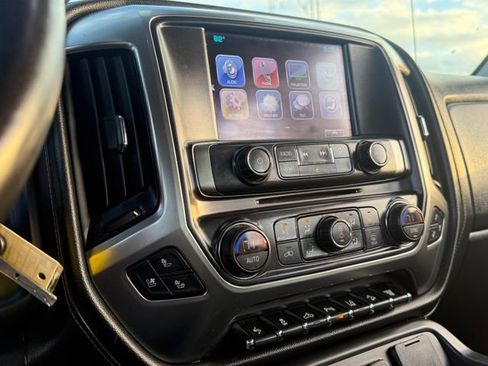 Used 2017 Chevrolet Silverado 2500 LTZ w/ Duramax Plus Package image 21