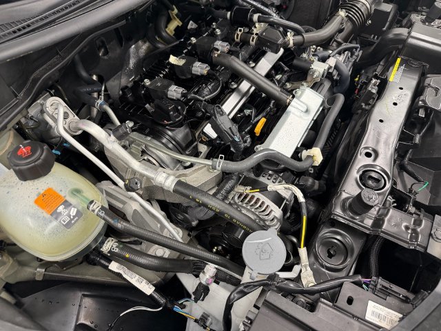 Certified 2025 Nissan Versa S w/ Trunk Package FWD image 11