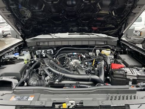 New 2025 Ford Bronco Outer Banks w/ Sasquatch Package image 11