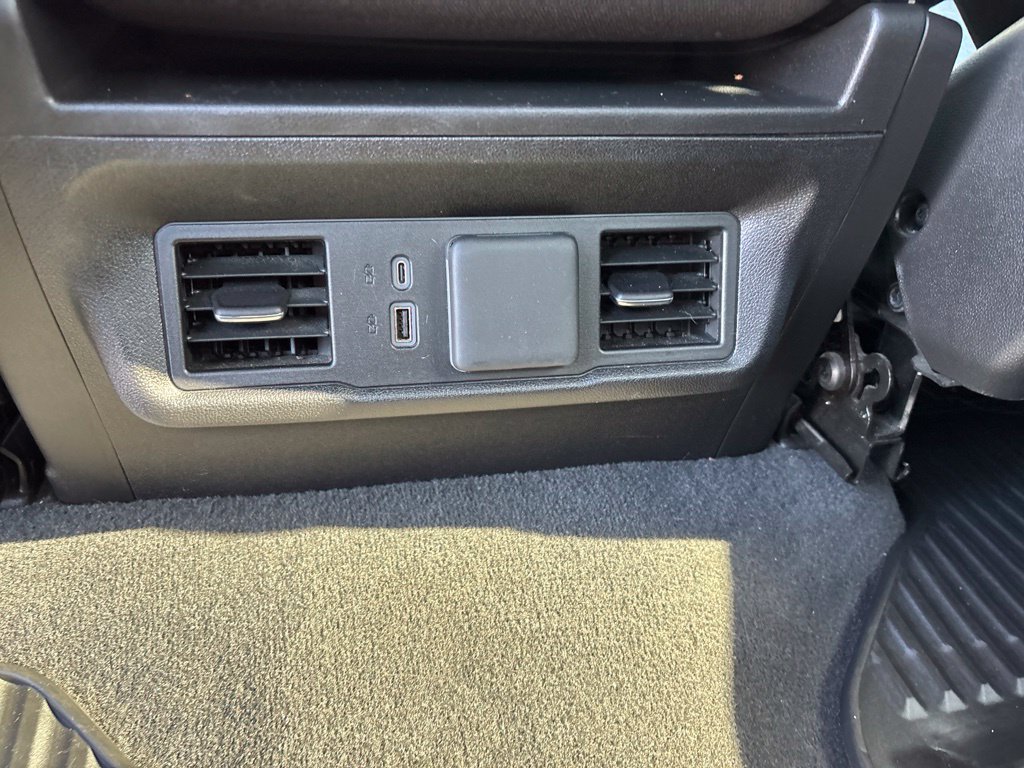 Used 2025 Chevrolet Silverado 2500 LT w/ Safety Package AWD/4WD image 25