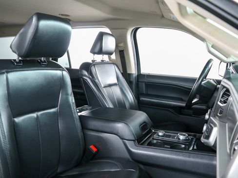 Used 2022 Ford Expedition Max XLT AWD/4WD image 29