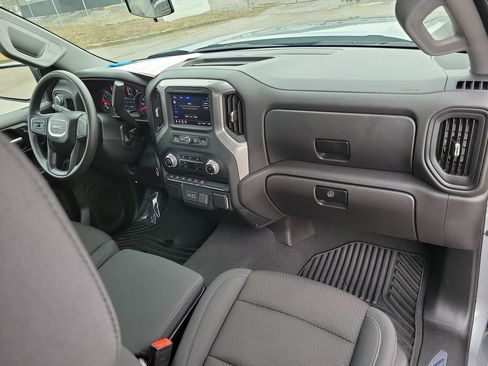 Used 2024 GMC Sierra 1500 Pro w/ Pro Value Package image 34