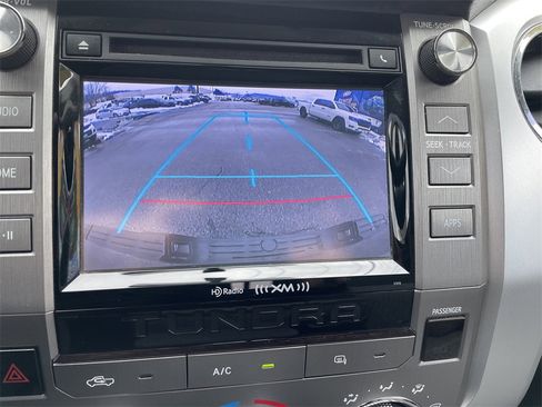 Used 2015 Toyota Tundra SR5 image 19