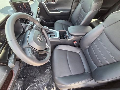 Used 2025 Toyota RAV4 Limited w/ Advanced Technology Package FWD image 14
