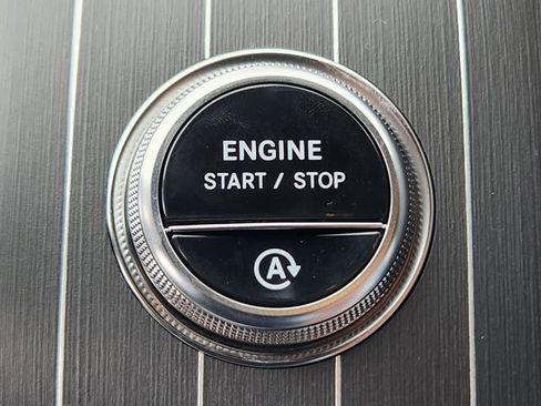 New 2026 Mercedes-Benz GLC 300 4MATIC image 23