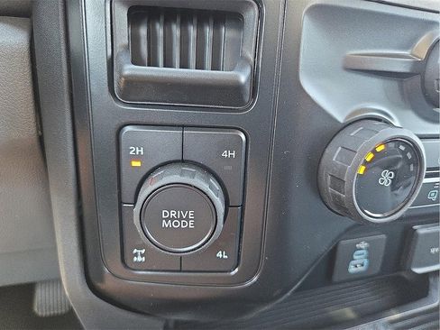 New 2025 Ford F250 XL w/ 360-Degree Camera Package image 16