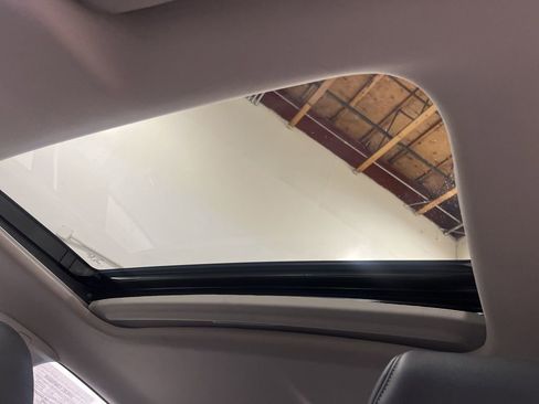 Used 2024 Honda Civic EX-L image 28