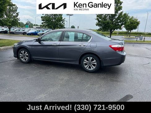Used 2015 Honda Accord LX image 8