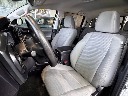 Used 2021 Toyota Tacoma SR image 17