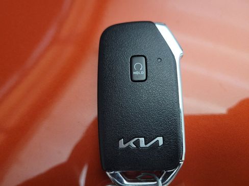 Used 2024 Kia Forte GT-Line image 32