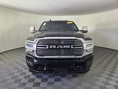 Used 2024 RAM 2500 Laramie w/ Safety Group AWD/4WD image 3