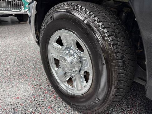 Used 2018 RAM 2500 Tradesman w/ Chrome Appearance Group RWD image 8