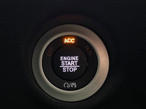 New 2026 Chrysler Pacifica Limited w/ S Appearance Package image 46