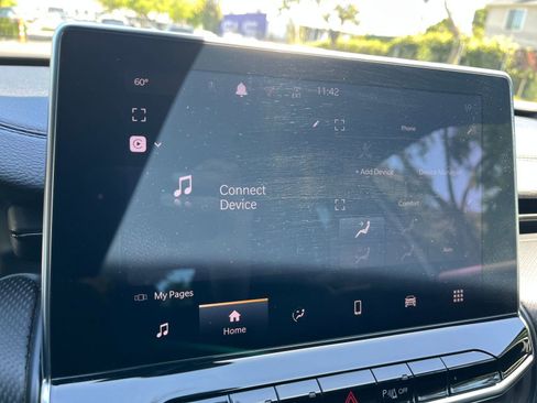 Used 2025 Jeep Compass Trailhawk AWD/4WD image 20