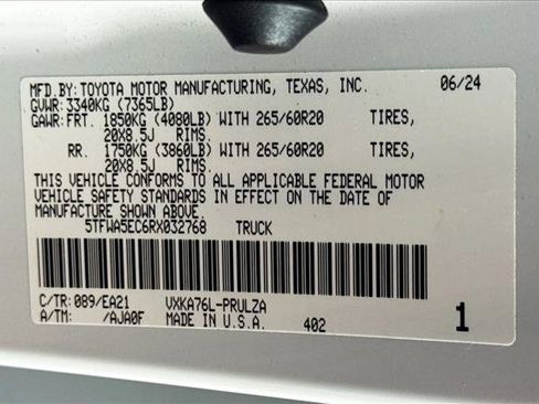 Used 2024 Toyota Tundra Limited w/ TRD Off-Road Package AWD/4WD image 30